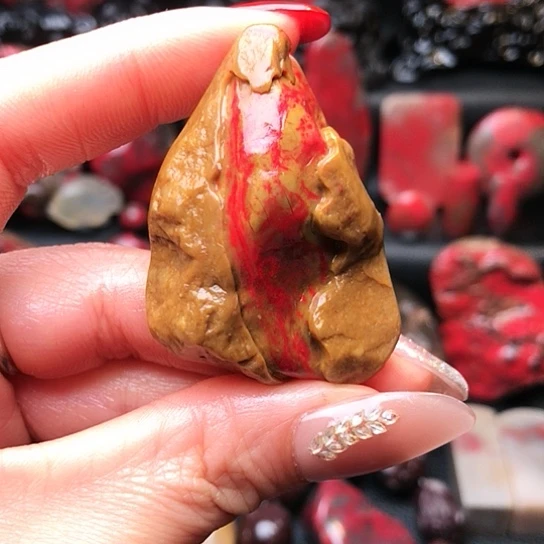 感***！昌化石昌化鸡血石原石挂件