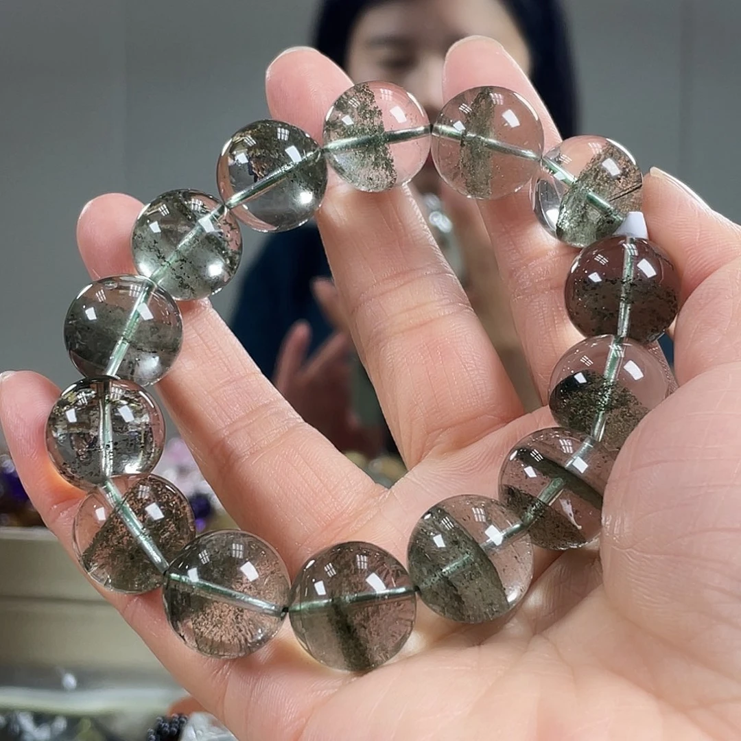 水晶手链未镶嵌?**?绿幽灵