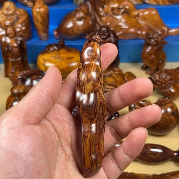 黄花梨降香黄檀把件
