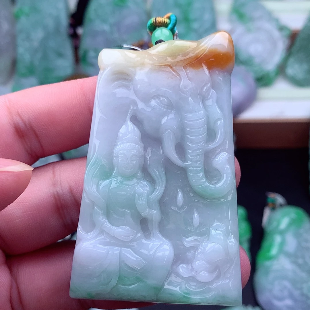 吊坠(不含链)未镶嵌翡翠
