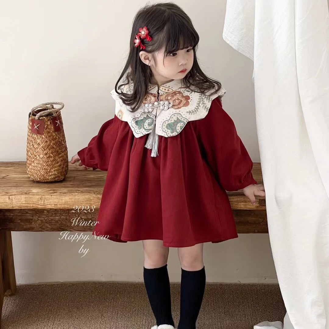 现货乐恩童装冬中国风复古红色连衣裙宝宝礼服年服裙重工刺绣云肩