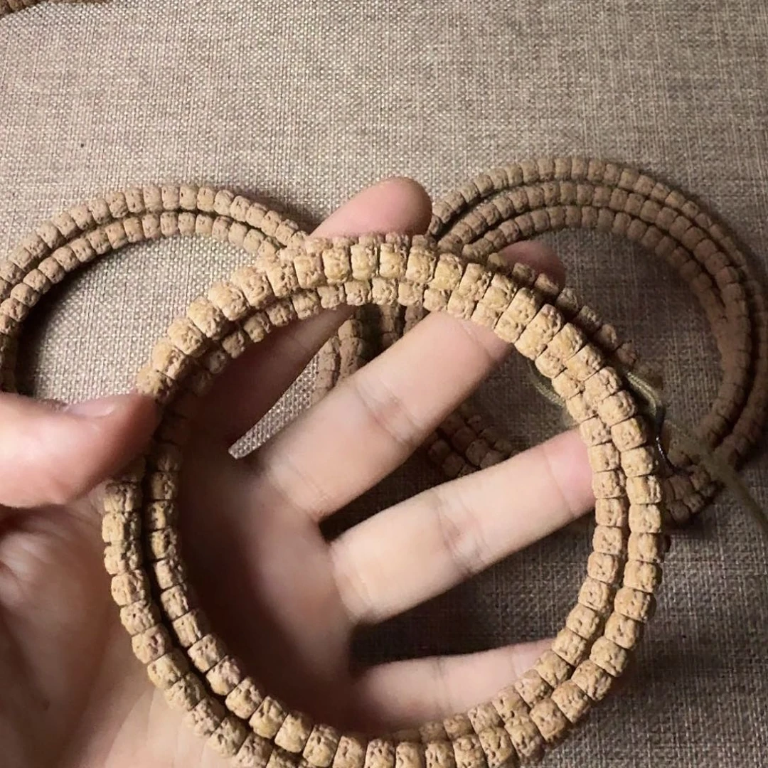 金刚菩提手串风**叶龙切佛手
