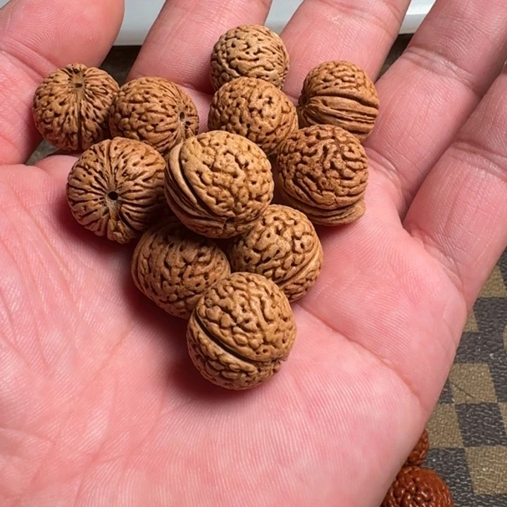 人***8猴头核桃吊坠6666656666