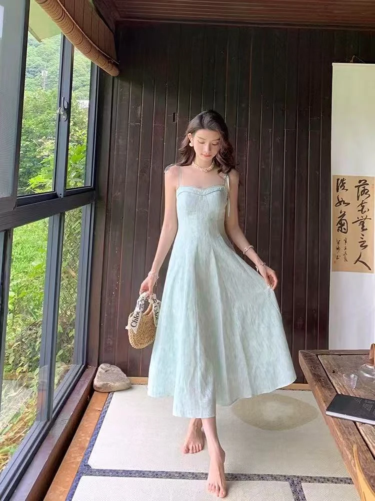 薇宝儿塔塔-【氧气香草】夏季新款收腰不挑人吊带连衣裙-B4143K