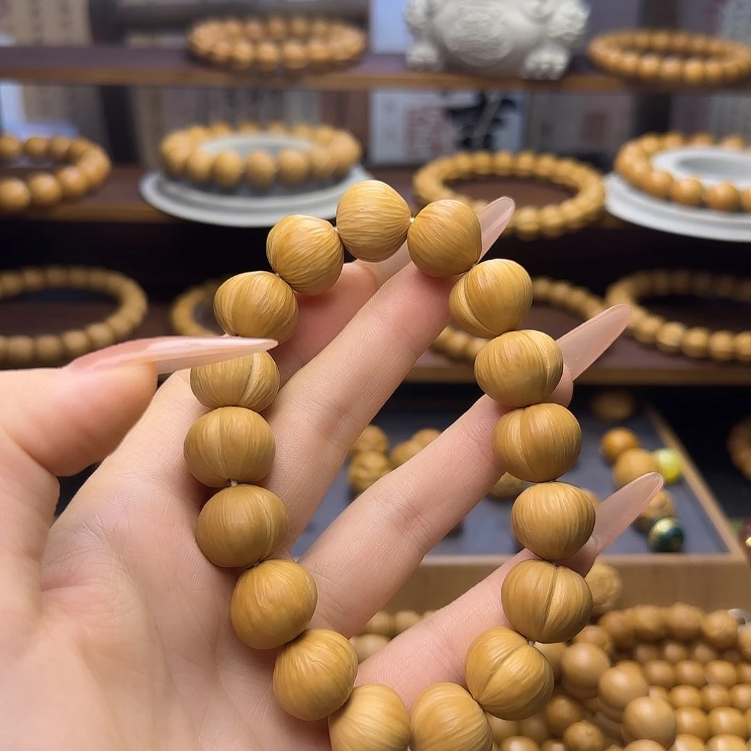 Y***色核桃手串/手链屁桃