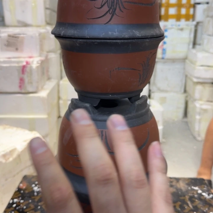 紫砂花盆口径19高度12口15高度10