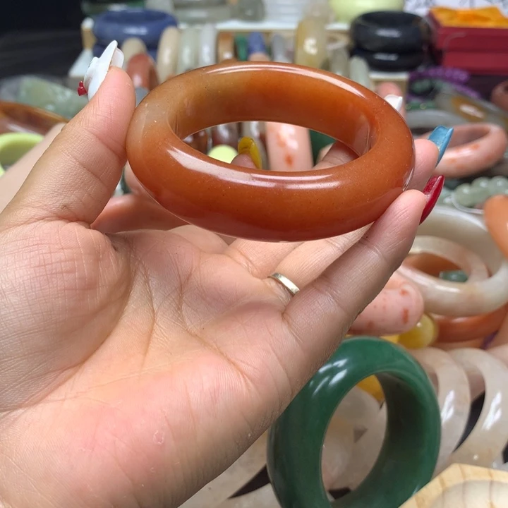 石英质玉手镯未镶嵌馨*