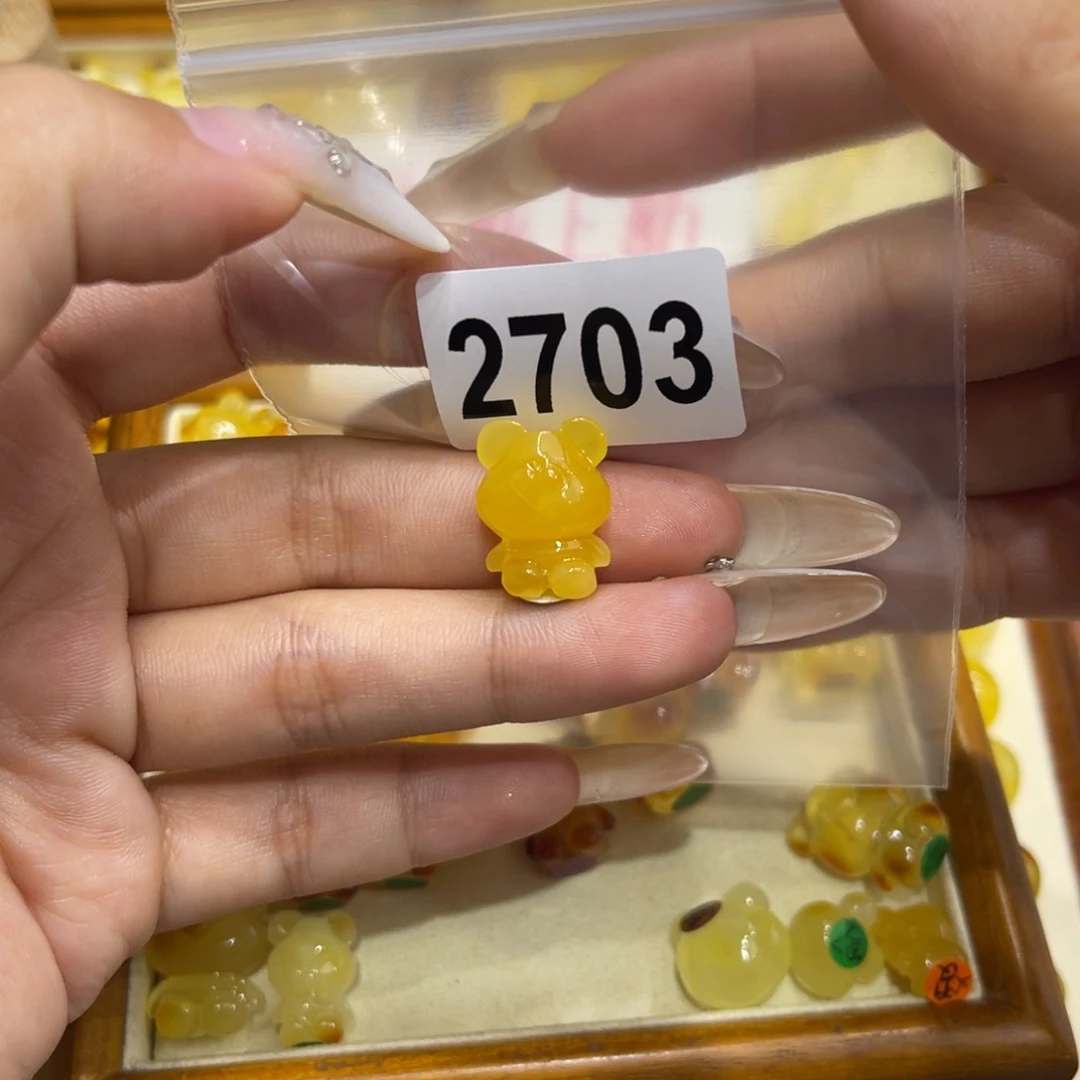 琥珀未镶嵌珠宝奇石