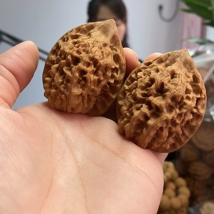 文玩核桃把件43麒麟纹官帽