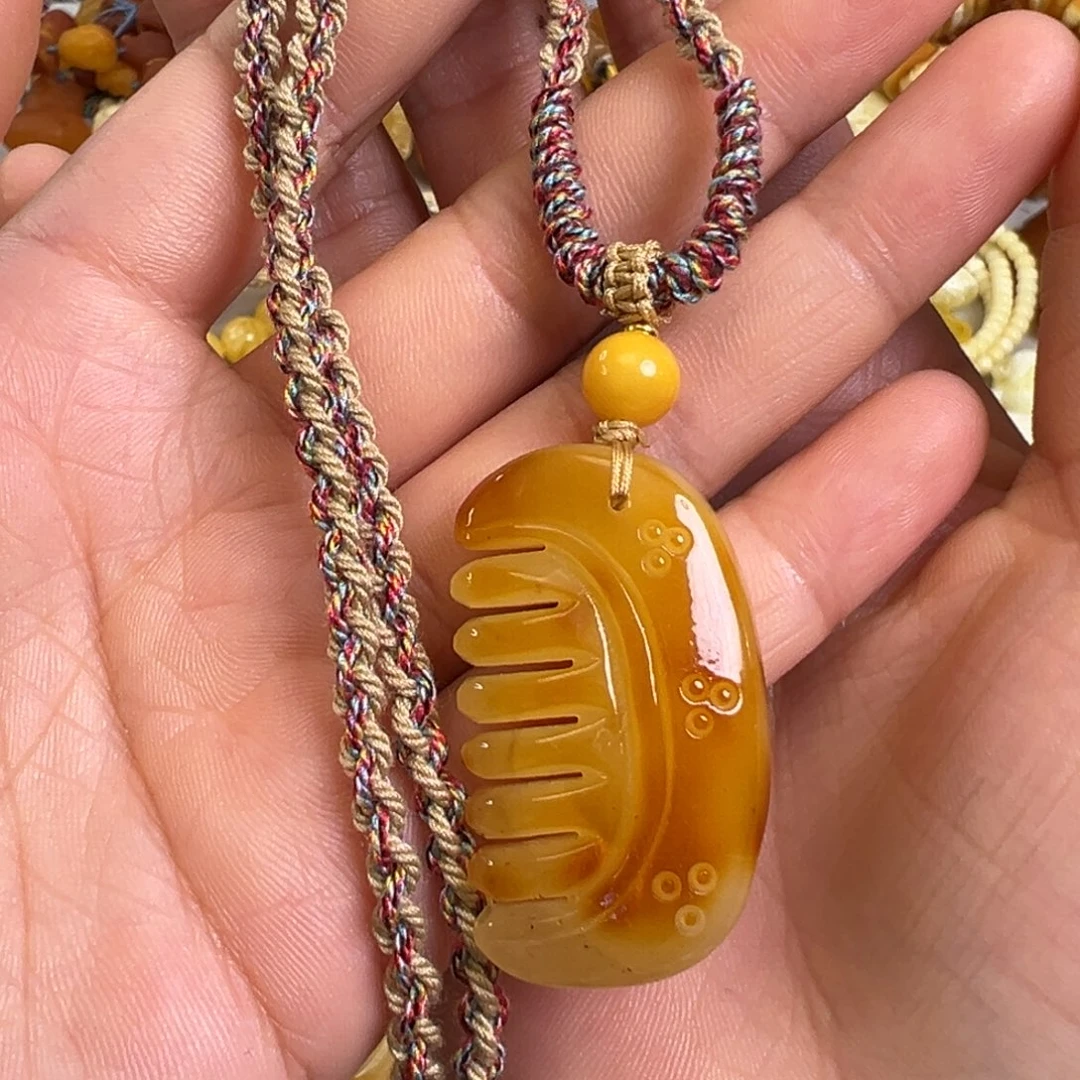 未镶嵌蜜蜡裸石微瑕