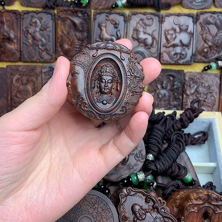 黄花梨/降香黄檀吊坠℃*甜