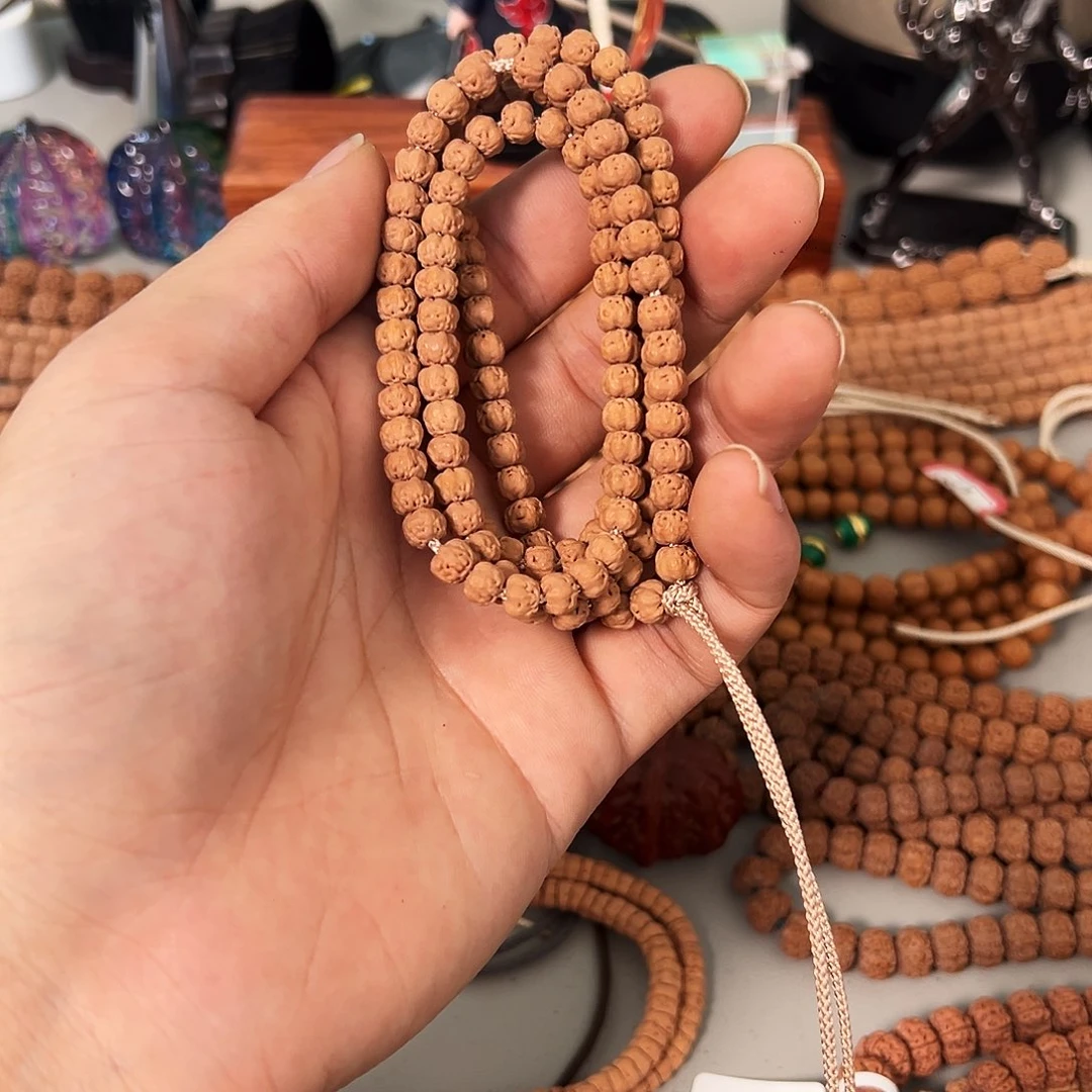 阿***牛柏香籽/百香籽吊坠阿牛