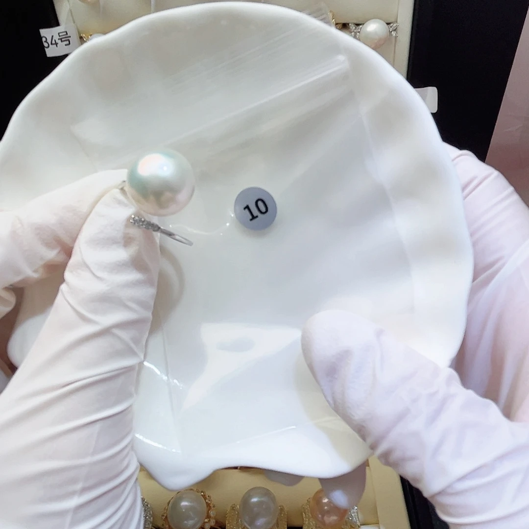 银S925镶嵌耳饰淡水珍珠