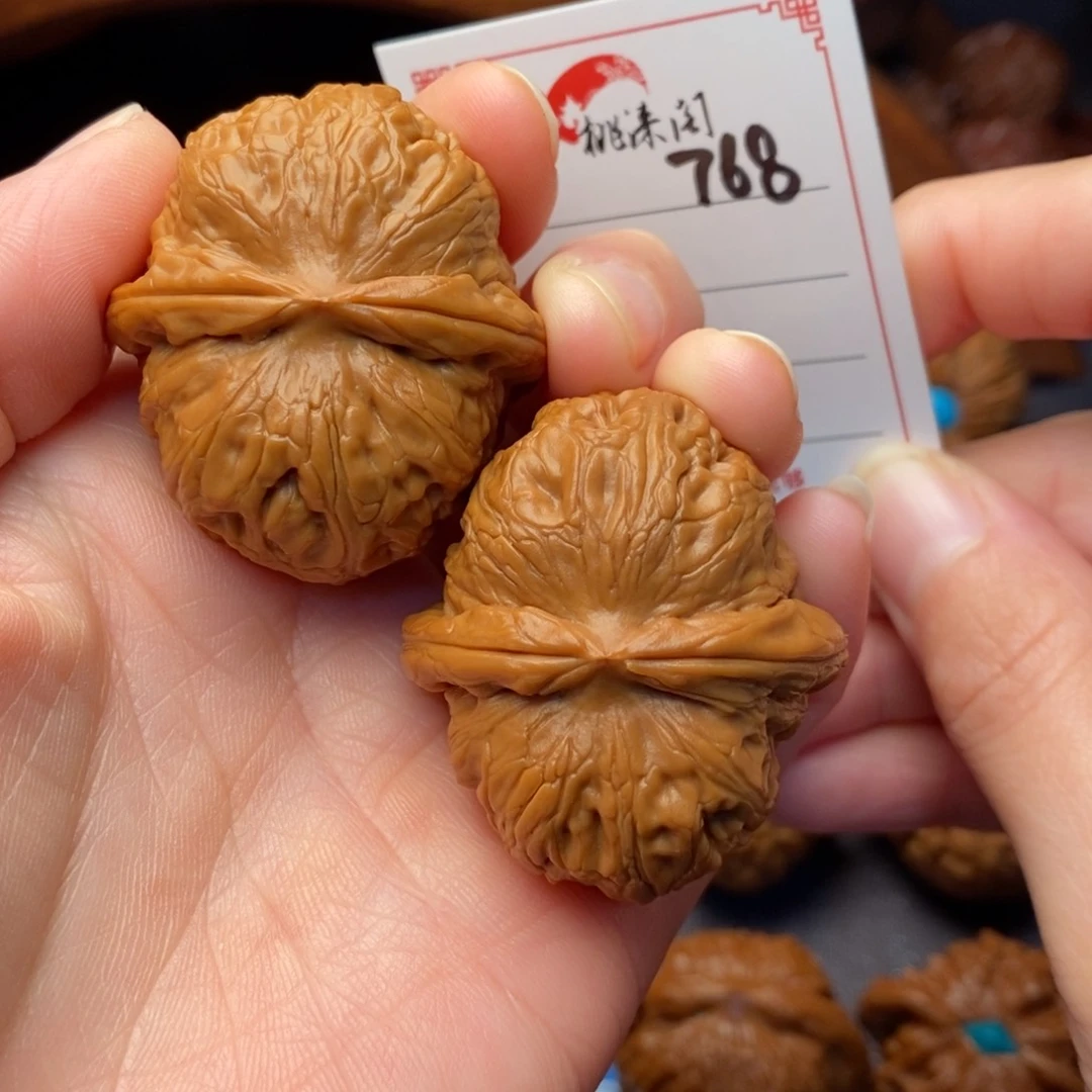 把件文玩核桃按**人768号42元宝