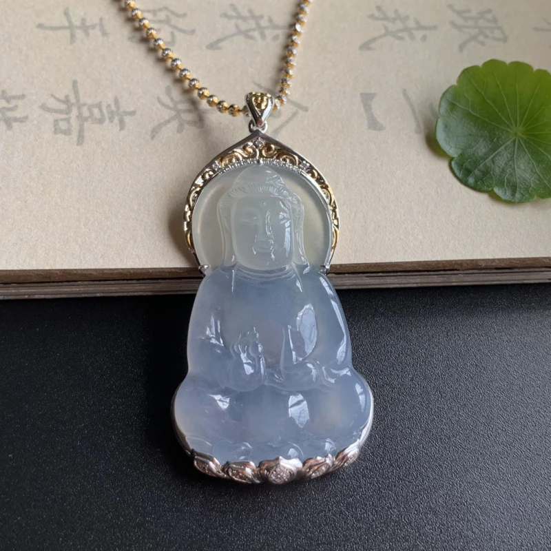 缅甸翡翠吊坠《观音》D210