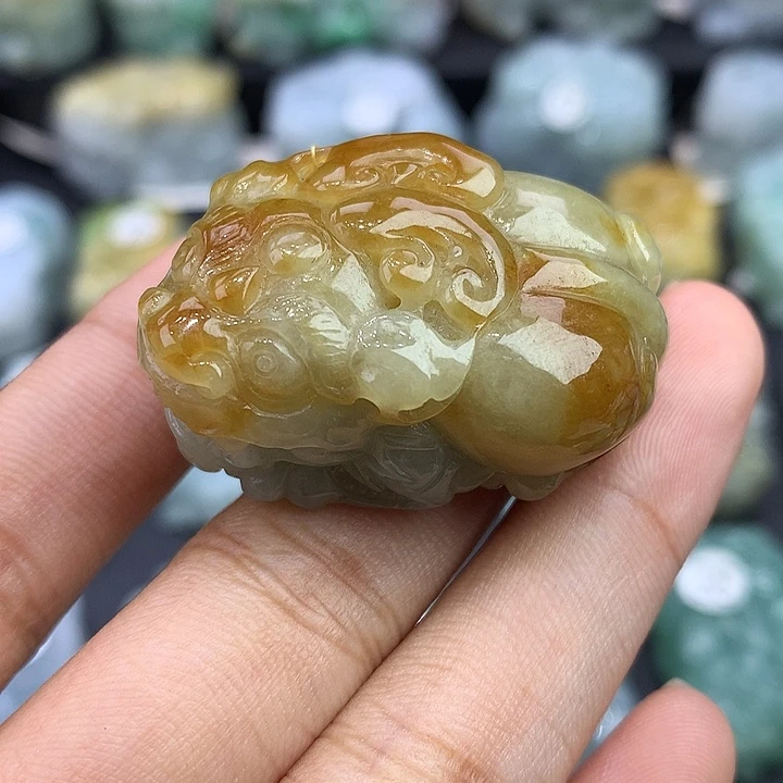 翡翠未镶嵌颈饰天然缅甸翡翠