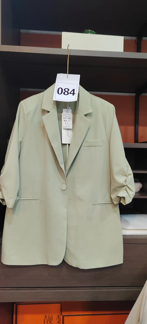 084大衣女装洋气纯色通勤穿外套外套西装领韩版短款常规秋季