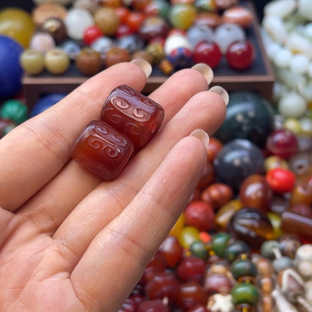 未镶嵌颈饰玛瑙/玉髓