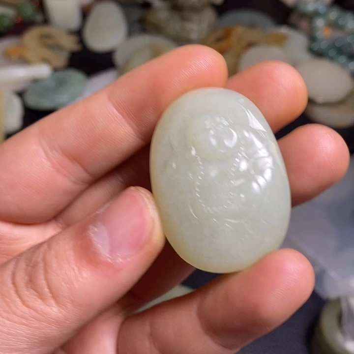 颈饰未镶嵌和田玉