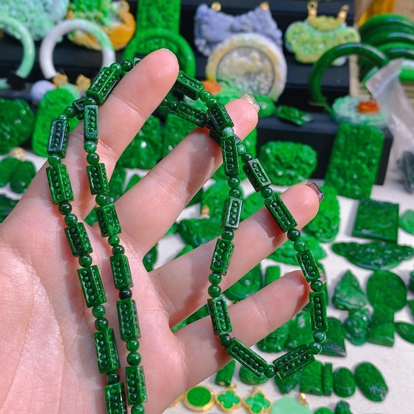 【闪购商品】翡翠颈饰未镶嵌项链