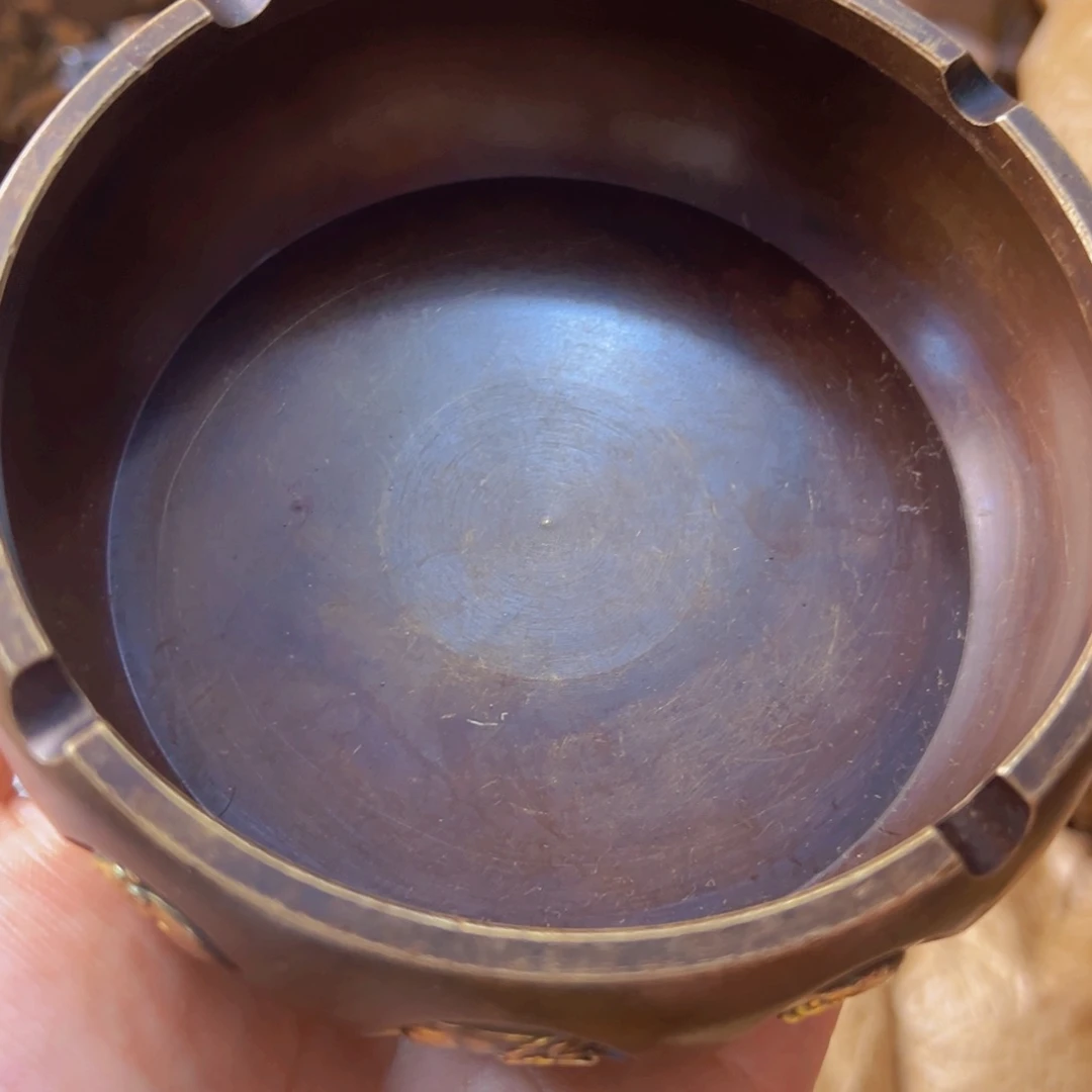 原矿风磨铜烟灰缸