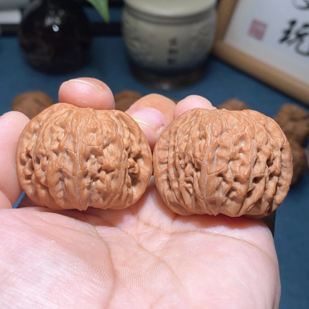 【闪购商品】文玩核桃吊坠磨盘