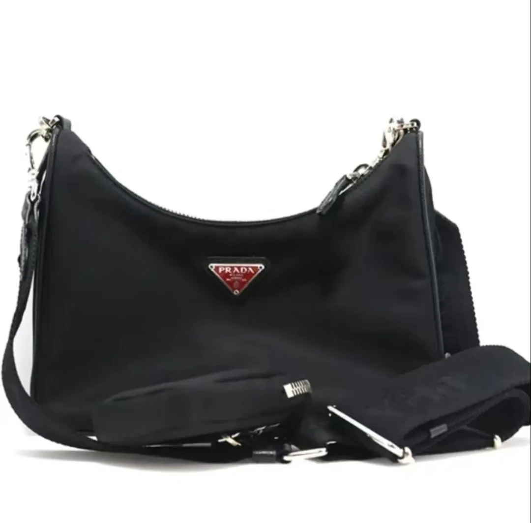 99新 Prada/普拉达 黑色尼龙hobo包红标/三合一/单肩斜挎包（F店）