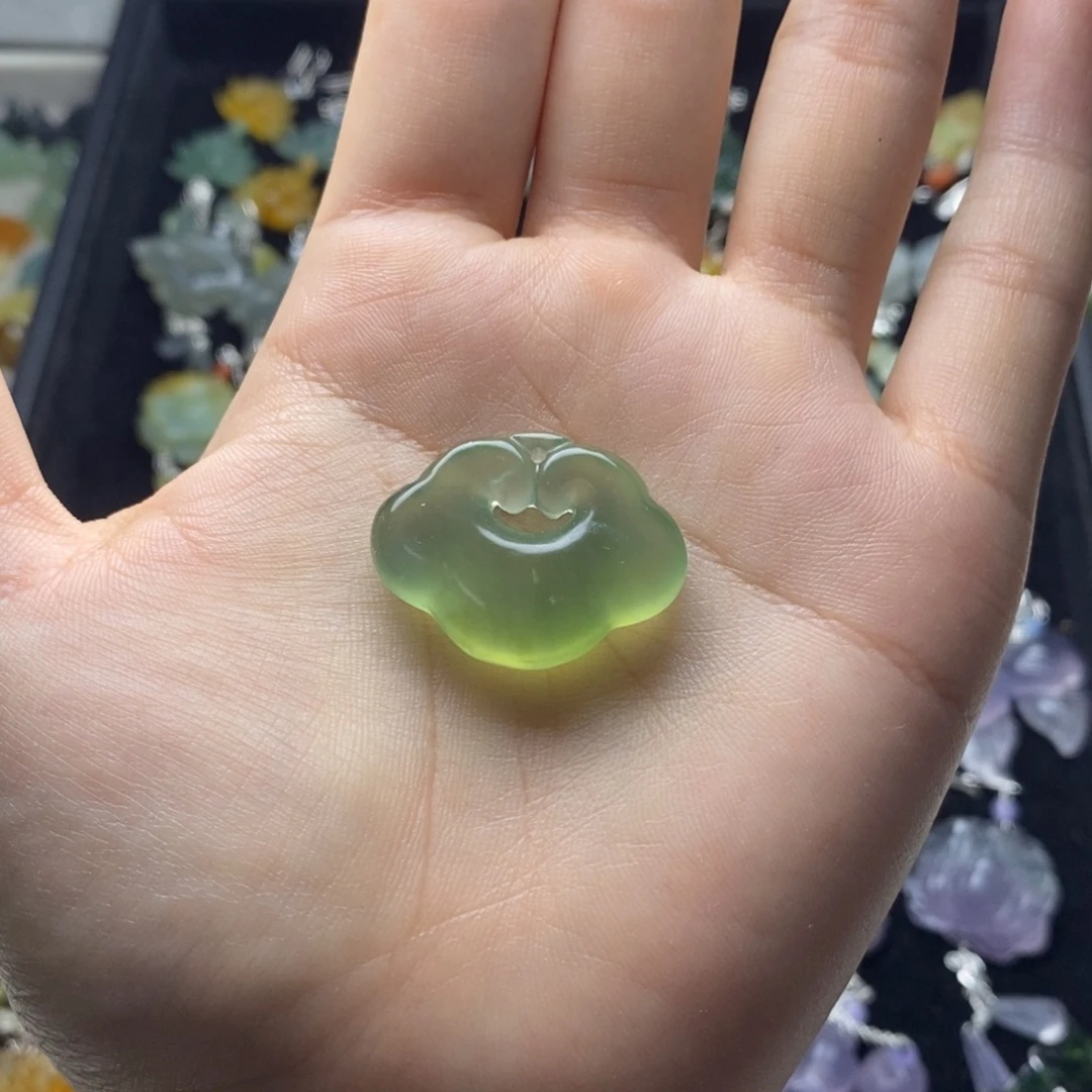 蛇纹石玉未镶嵌耳饰/颈饰