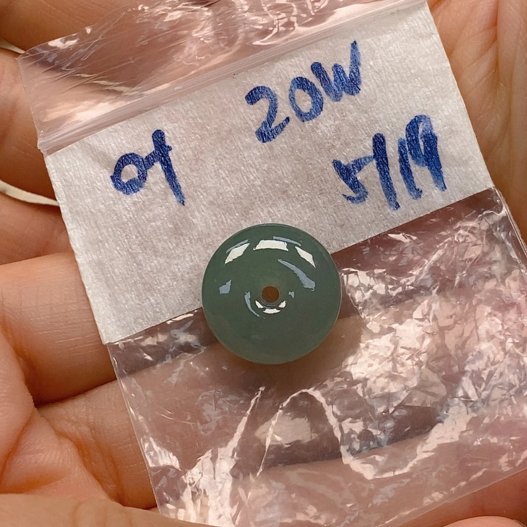 翡翠未镶嵌戒指翡翠蛋面