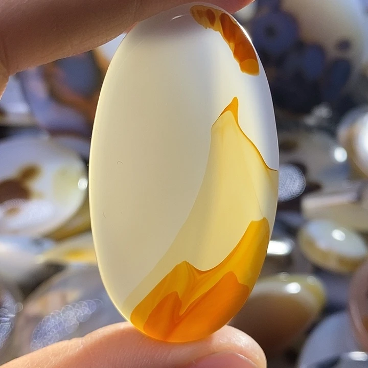 未镶嵌颈饰玛瑙/玉髓