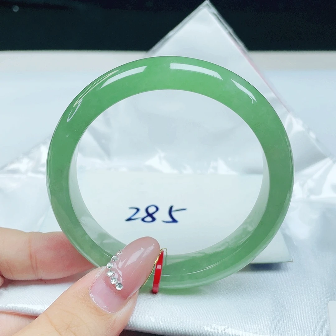 翡翠未镶嵌手镯 正圈56+