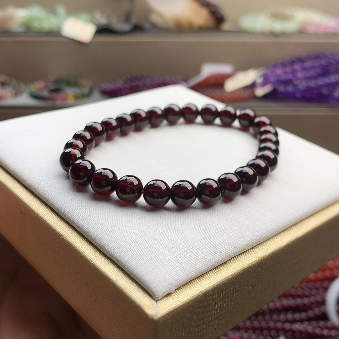 石榴石手串未镶嵌7