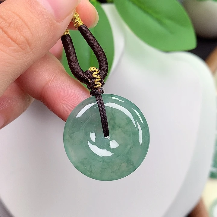 颈饰未镶嵌翡翠平安扣 25.2x5.0mm