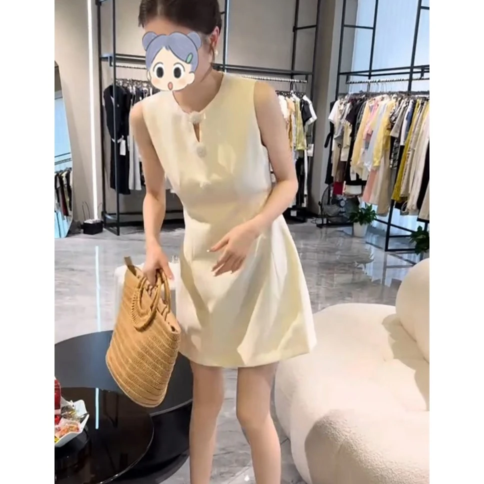 2025夏季网红新款小个子无袖连衣裙女时尚高级感气质修身连衣裙