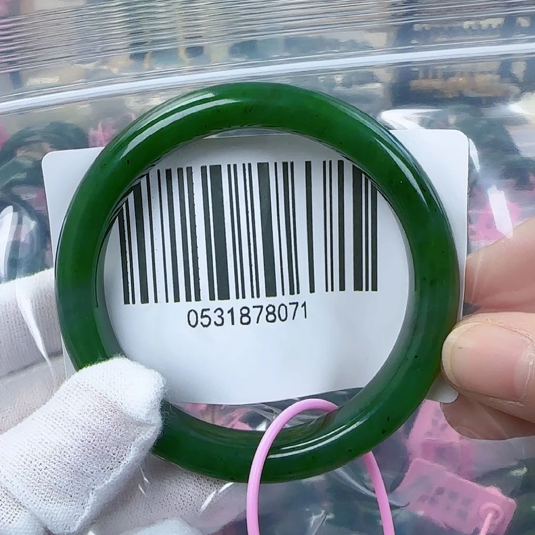 和田玉（碧玉）手镯未镶嵌小***?5556