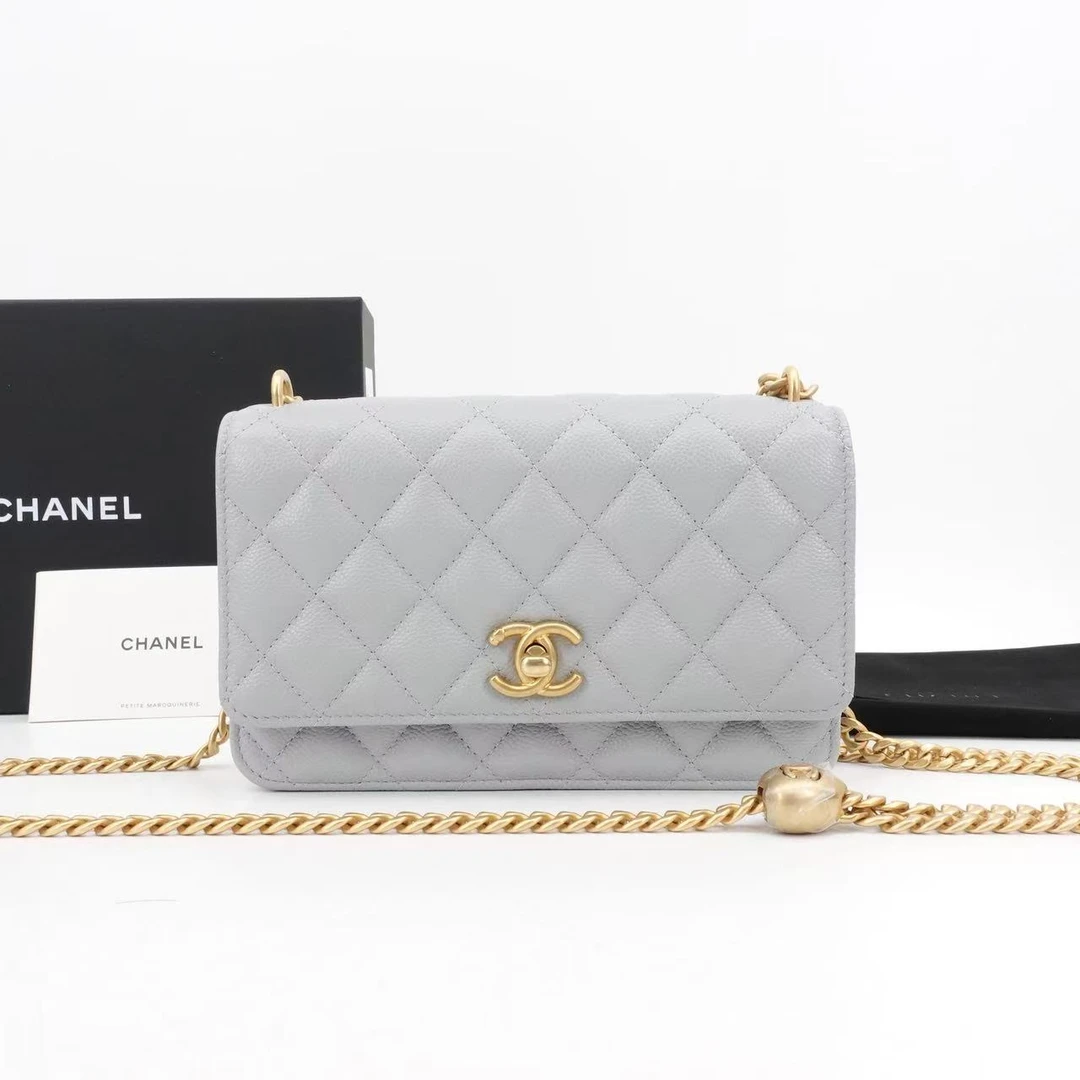 99新 Chanel/香奈儿 金球woc灰色金扣荔枝牛皮芯片款/98383395