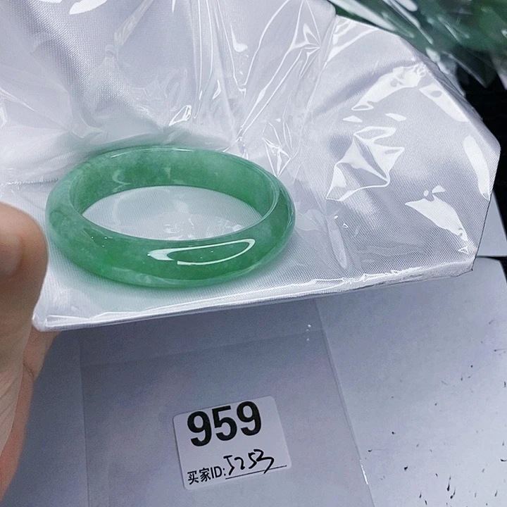翡翠未镶嵌手镯一图一物实物为准
