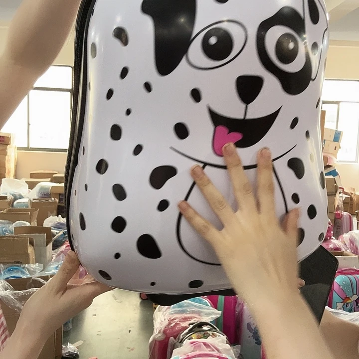 绵羊皮（革）黑白斑点狗狗行李箱