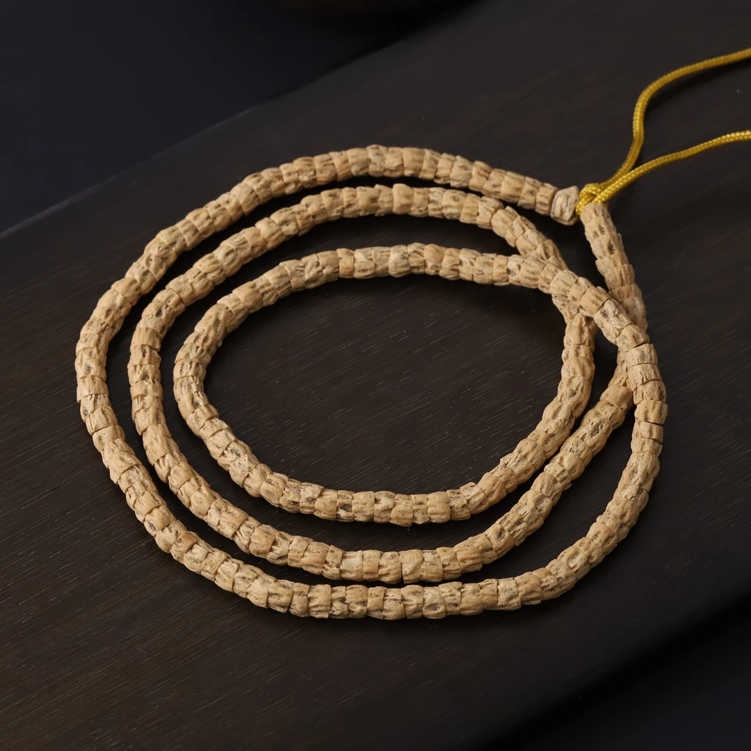 251177【精工斜切百香大肠】热振多棱顺纹百香籽108文玩手串