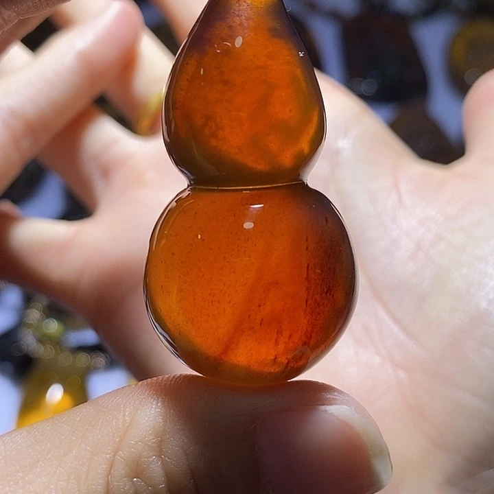 琥珀未镶嵌琥珀画琥珀