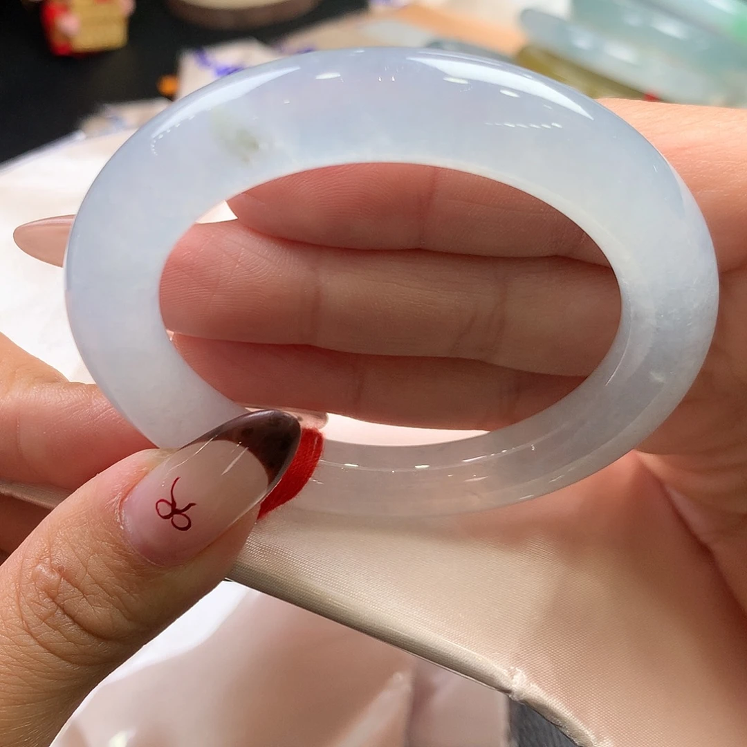 翡翠未镶嵌手镯（圆镯）48号冰种起光