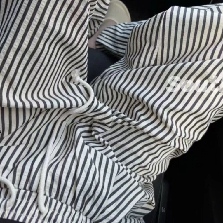 夏季时尚服饰夏季