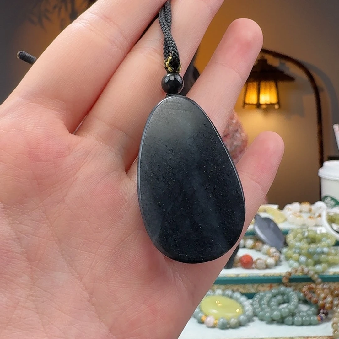 和田玉吊坠未镶嵌