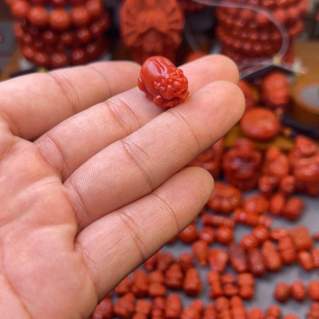 多***宝南红玛瑙未镶嵌川料精工貔貅卡13➕