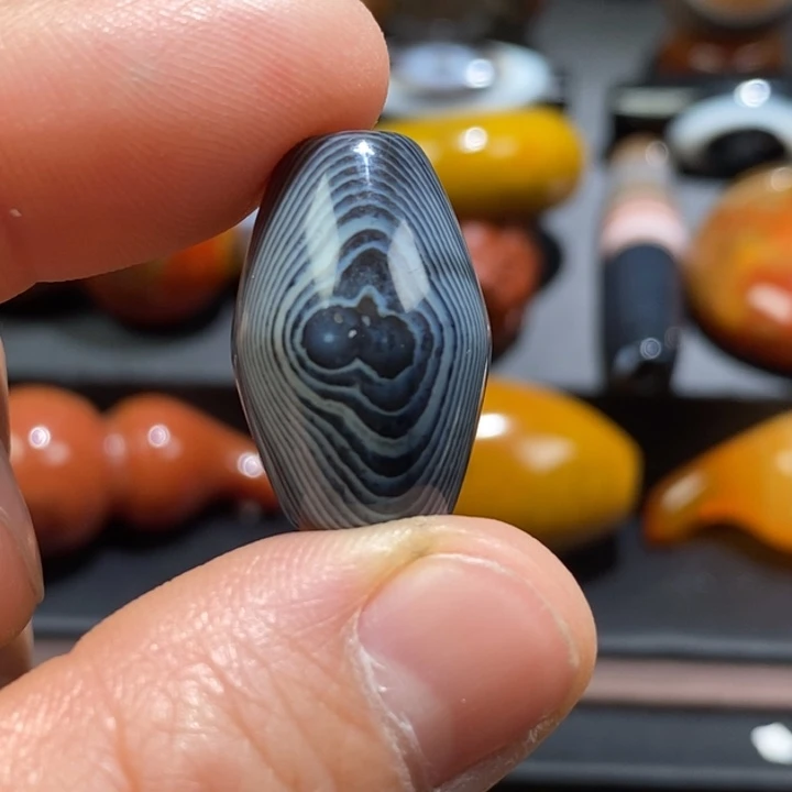 玛瑙/玉髓未镶嵌挂件