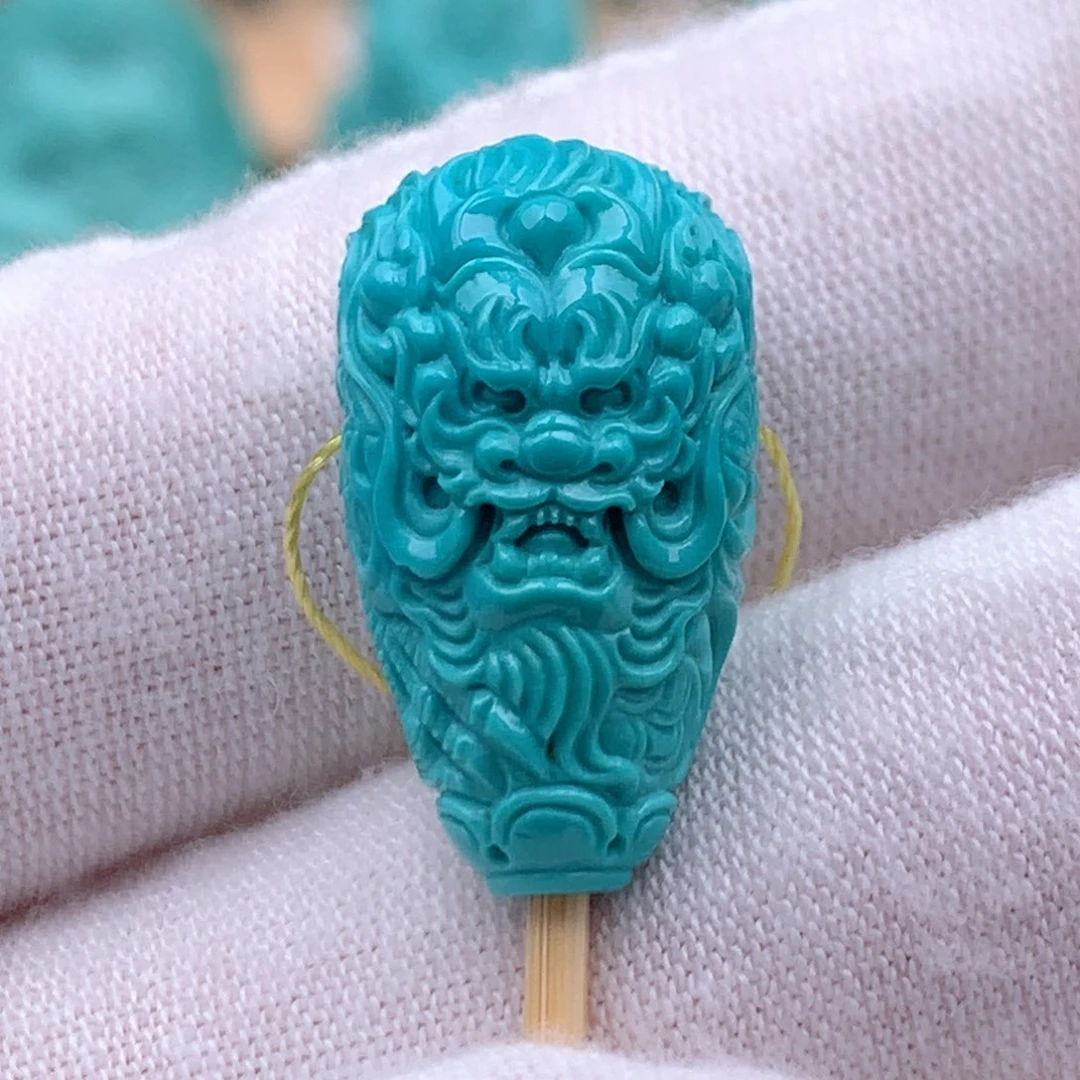 绿松石未镶嵌珠宝奇石12