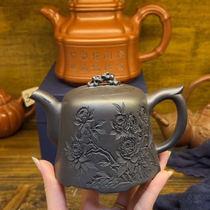 紫砂壶等艺术精品