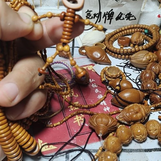 草***芯橄榄核手串/手链橄榄核小人
