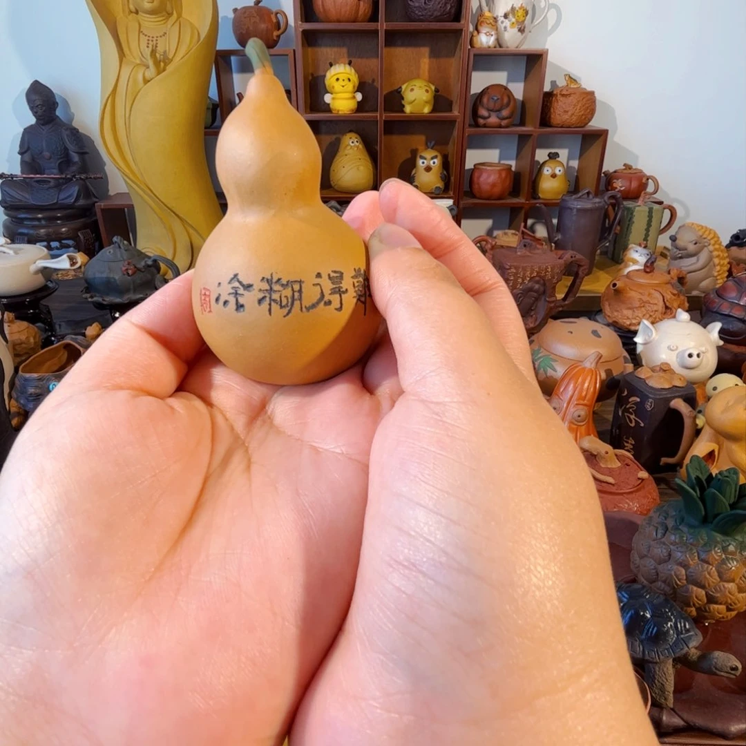 紫砂茶壶纯手工制作过程非常