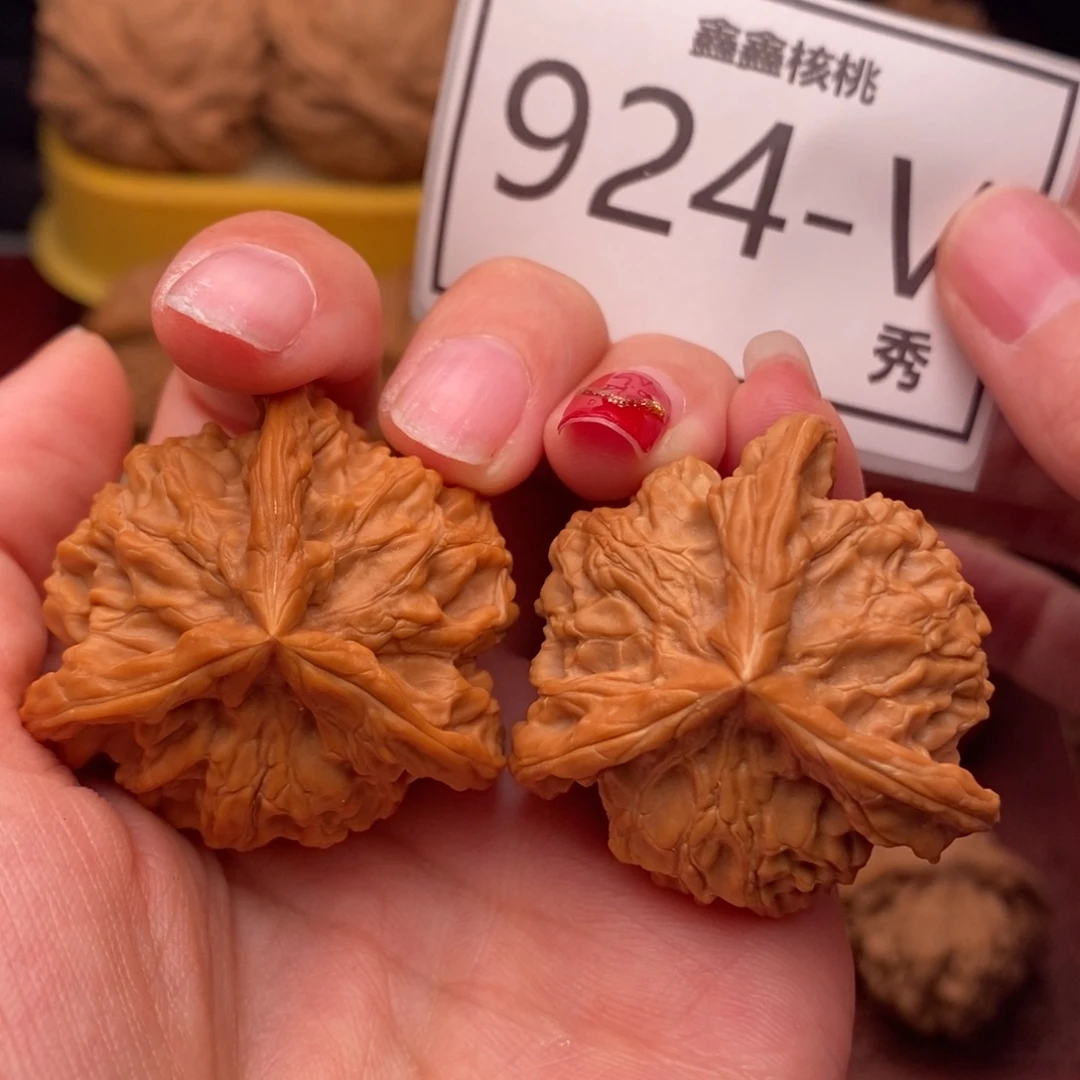 把件桃核盘山奔38……